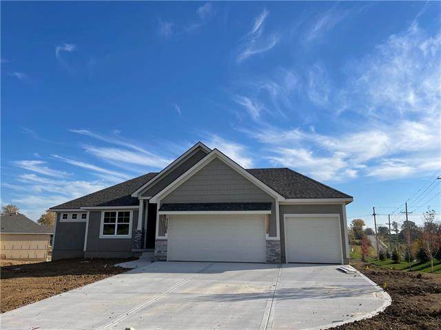 9203 Poplar Avenue - Photo 1