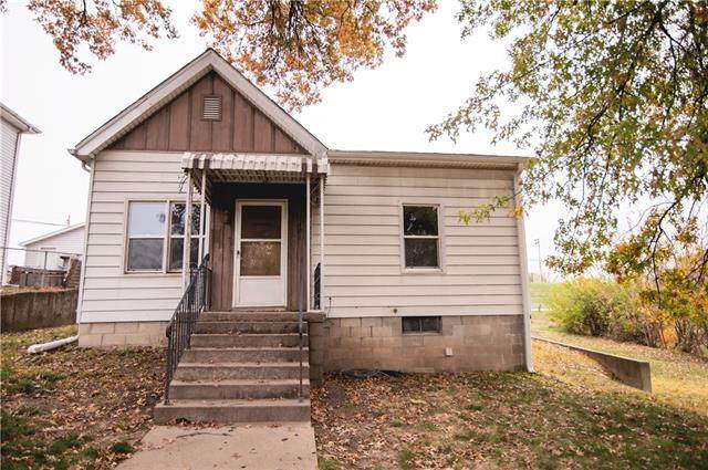 1421 Atchison Street - Photo 1