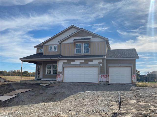 1027 Poplar Lane - Photo 1