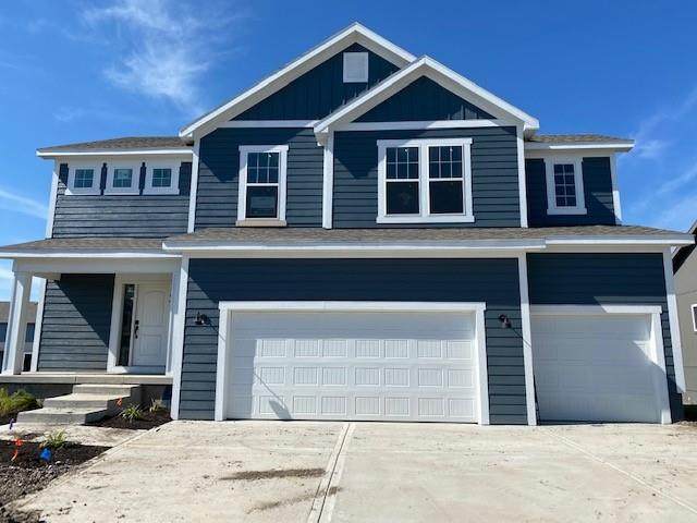 1816 Ravenwood Drive - Photo 1