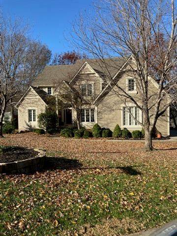 5733 North Pointe Terrace - Photo 1