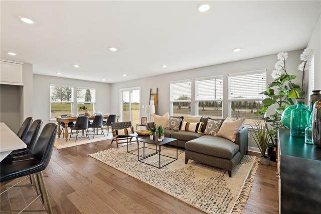 12615 Burrows Street - Photo 1