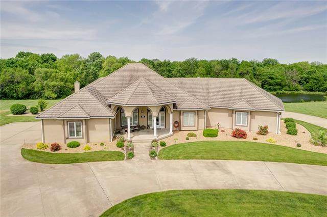 13600 Pebblebrook Lane - Photo 1