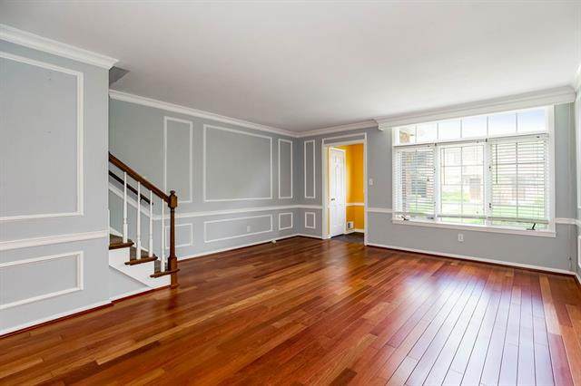 8365 Somerset Drive - Photo 1