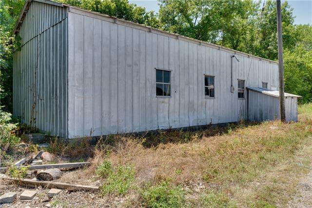 9xx Osage Boulevard - Photo 1