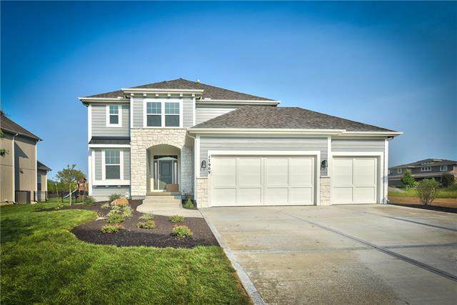 2512 180th Street - Photo 1