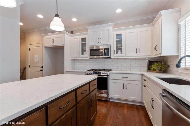 11428 Waterford Drive - Photo 1
