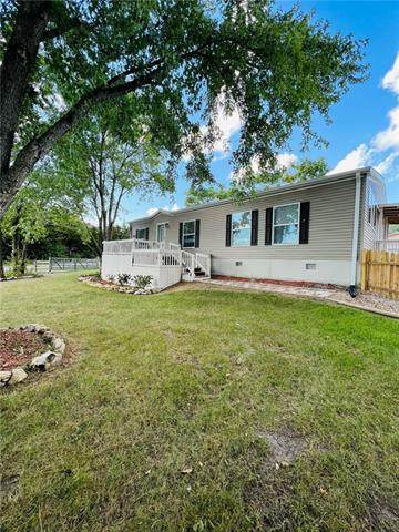22784 Squirrel Lane - Photo 1
