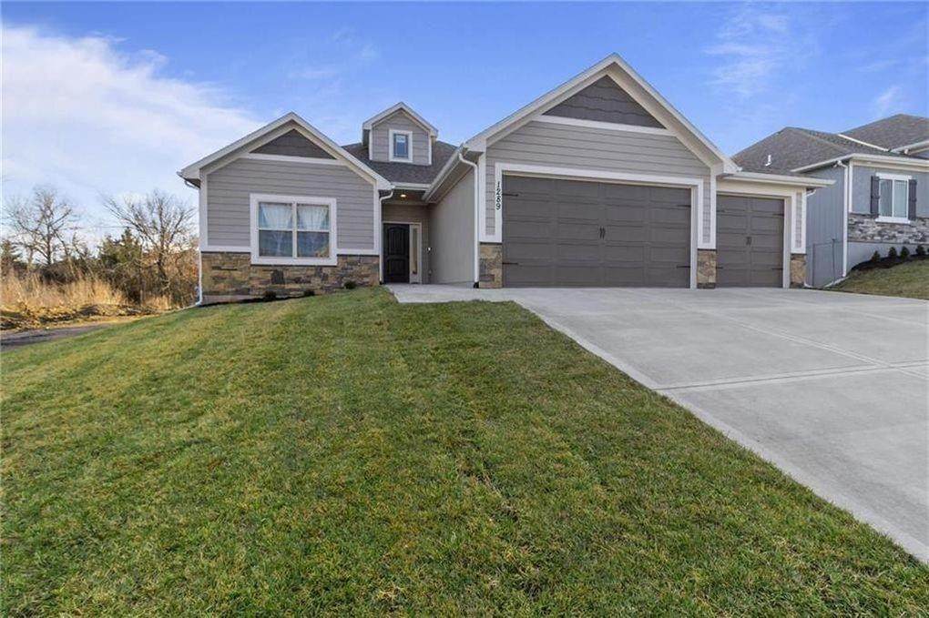 14542 Aurora Lane - Photo 1