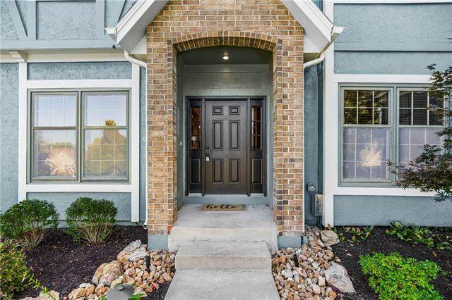 6013 Hallet Street - Photo 1