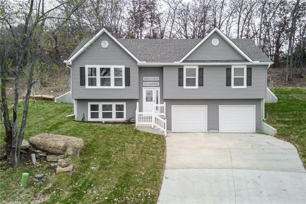 418 Foot Hill Drive - Photo 1