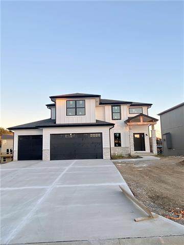 1243 Rich Boulevard - Photo 1
