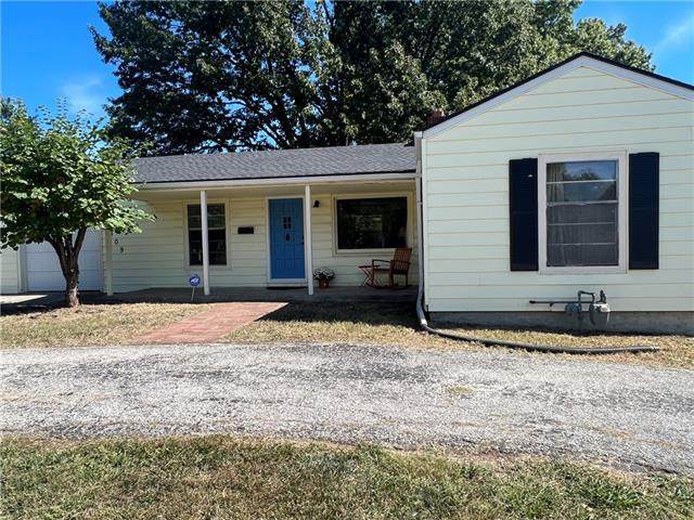 7809 Raytown Road - Photo 1