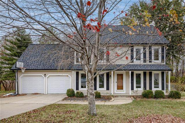 6125 Pine Ridge Circle - Photo 1