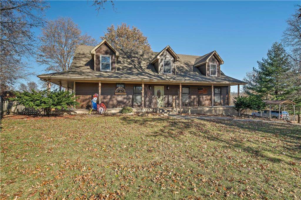 32902 Oak Hill School Road - Photo 1
