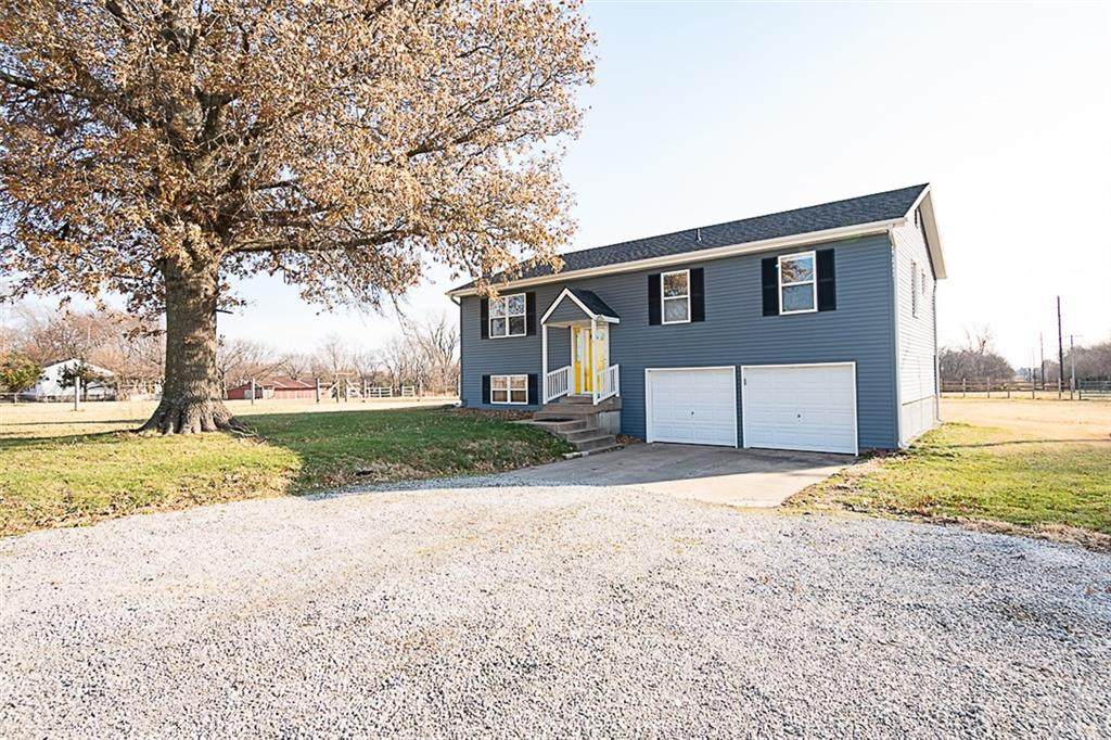 19085 175th Street - Photo 1