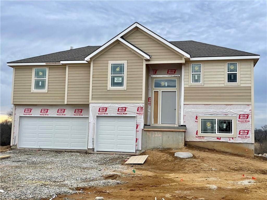 4724 Redwood Street - Photo 1