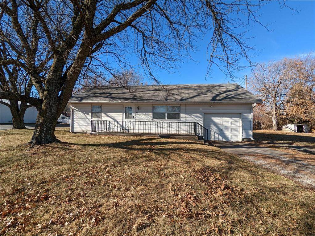 800 1 St Street - Photo 1