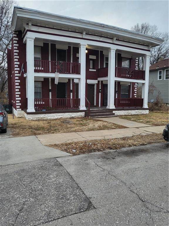 2928 Woodland Avenue - Photo 1