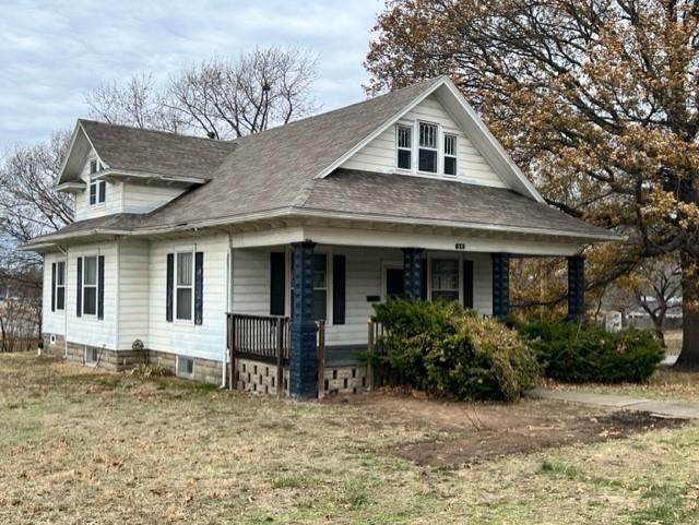 625 West Street - Photo 1