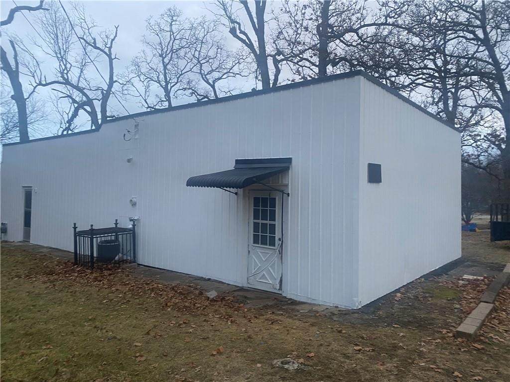 224 Morse Avenue - Photo 1
