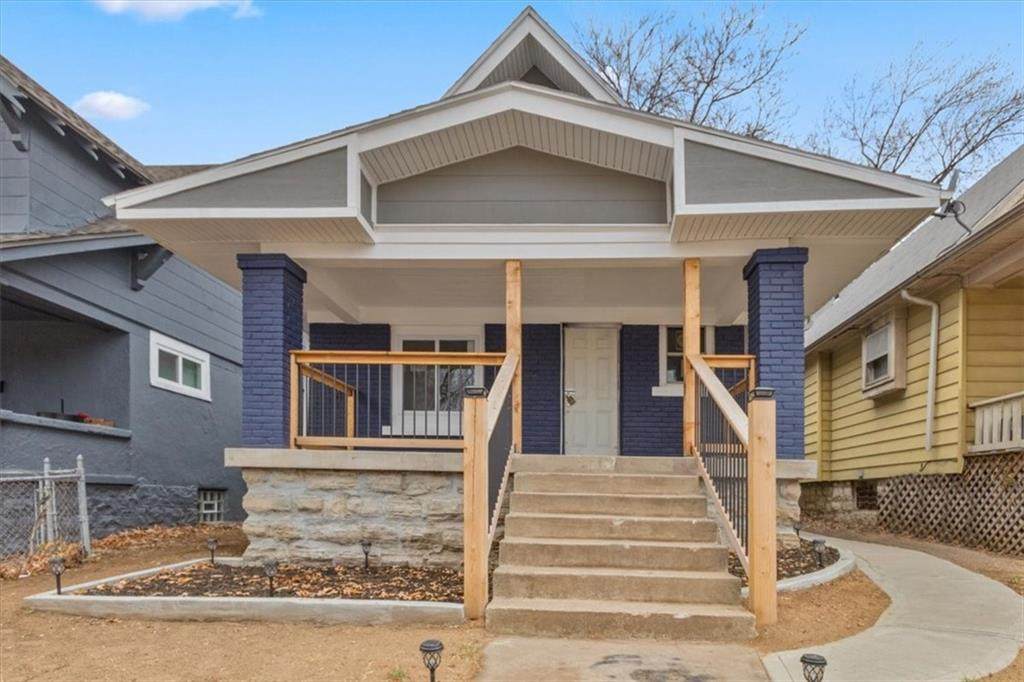 4032 Brooklyn Avenue - Photo 1