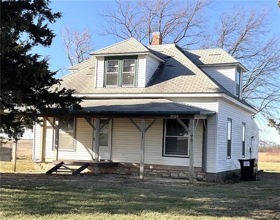 15923 Oregon Road - Photo 1