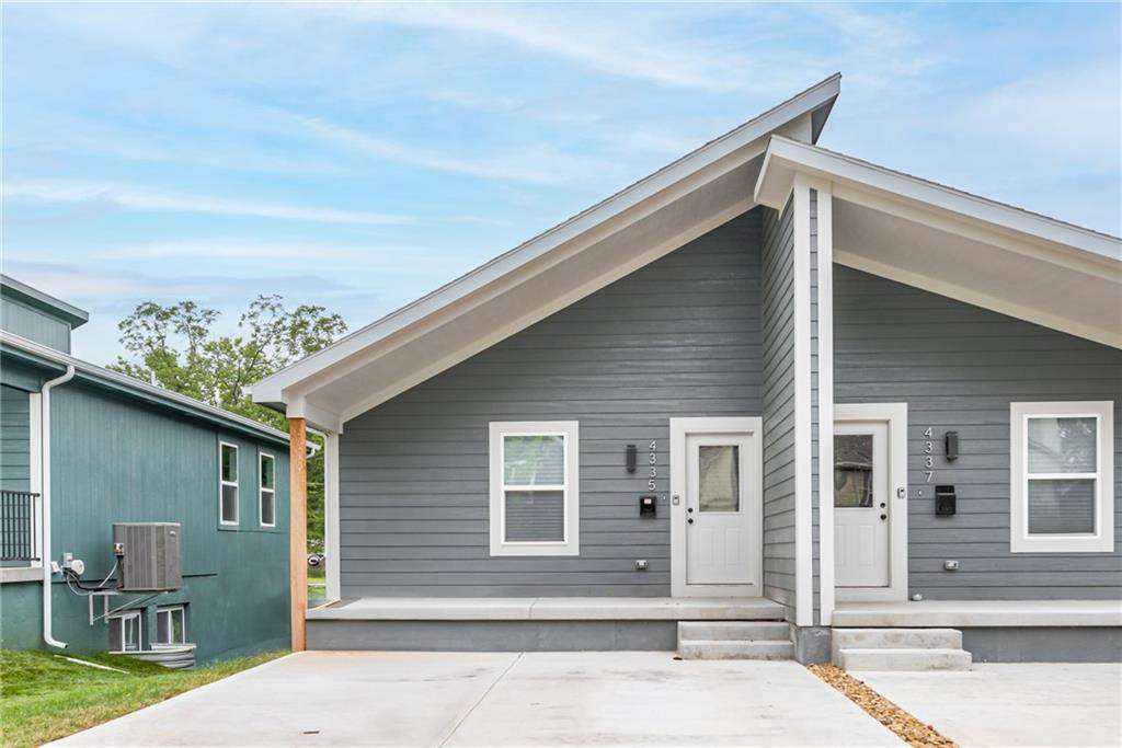 4335/4337 Spruce Avenue - Photo 1