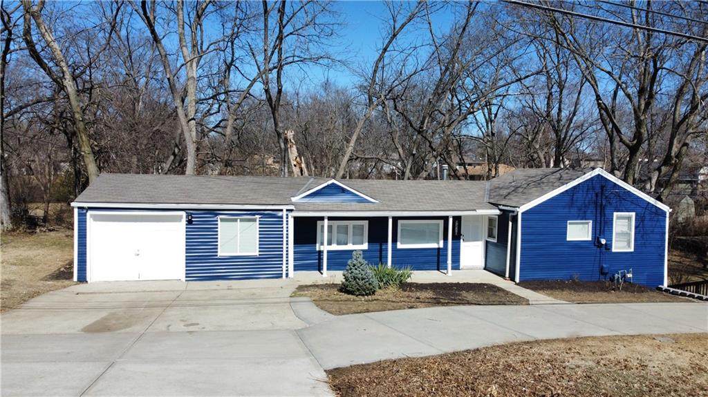 9210 83rd Street - Photo 1