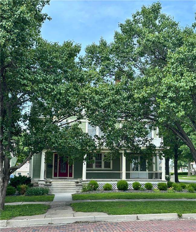 510 Chippewa Street - Photo 1