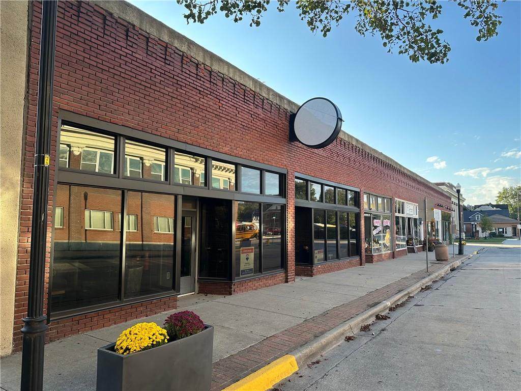 451 Thompson Avenue - Photo 1