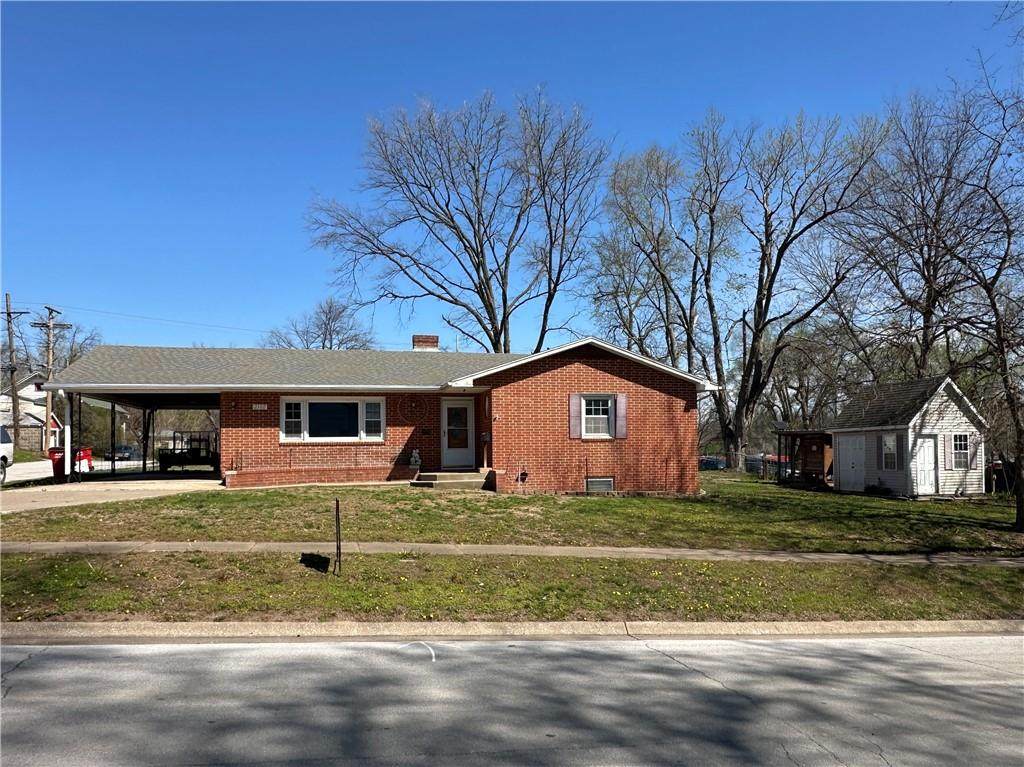 2102 Franklin Avenue - Photo 1