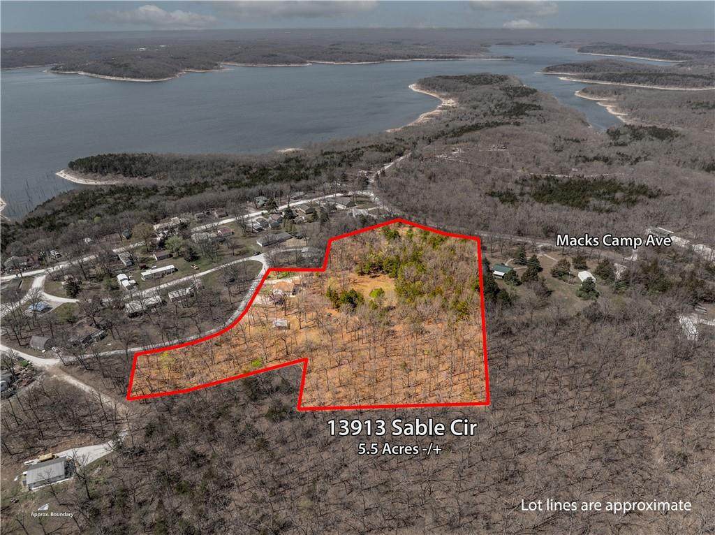13913 Sable Circle - Photo 1