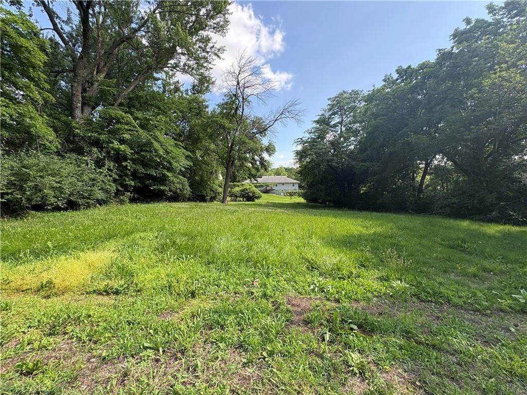8115 80th Terrace - Photo 1