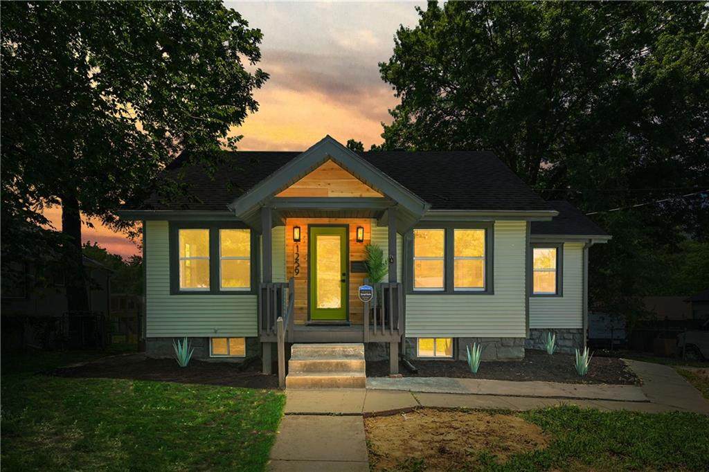 1259 Douglas Avenue - Photo 1