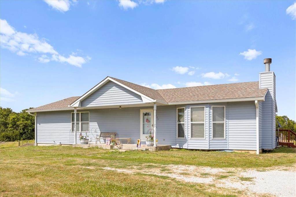 2185 Iowa Road - Photo 1