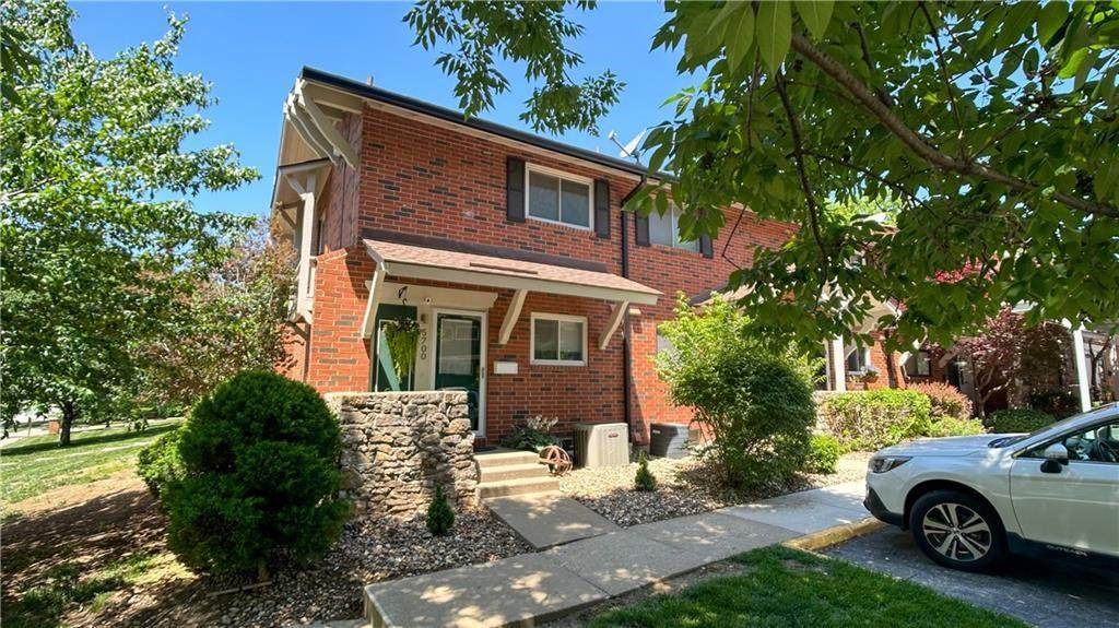 5700 97th Street - Photo 1