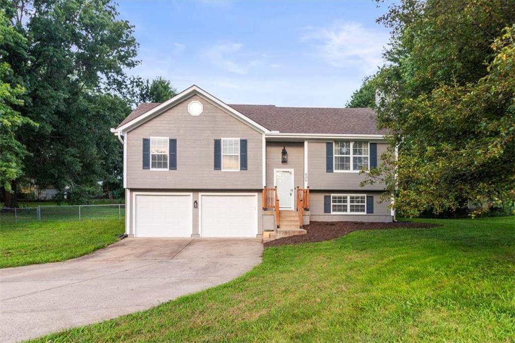 600 Woods Chapel Road - Photo 1