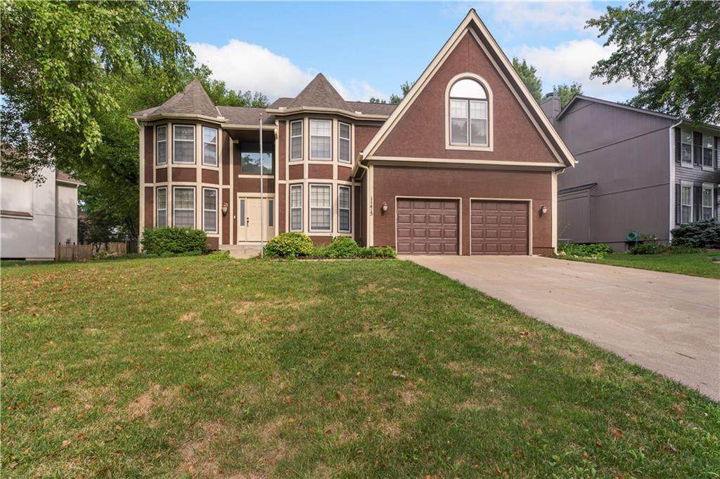 11415 Oakview Drive - Photo 1