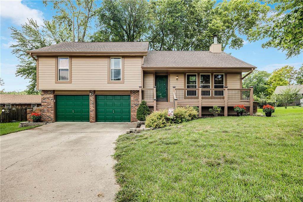 1501 Westwind Drive - Photo 1
