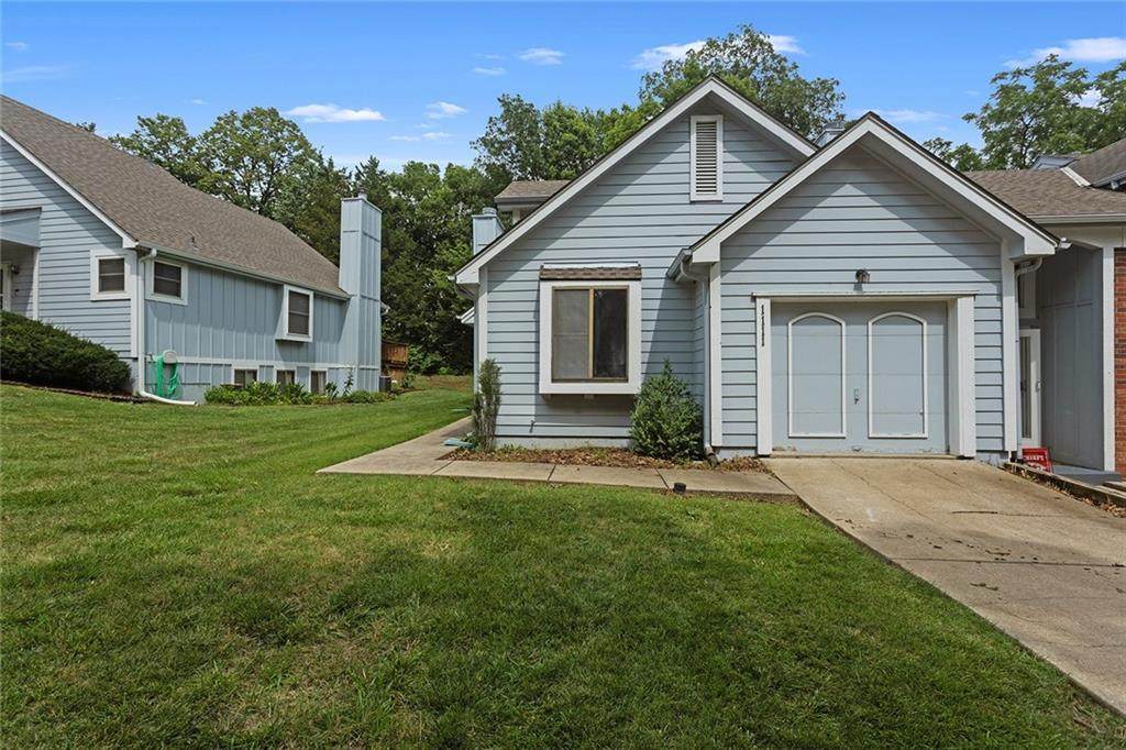 1111 84TH Terrace - Photo 1