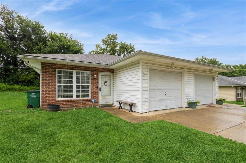 9012 85th Terrace - Photo 1
