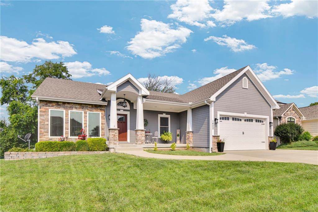 1402 Norfolk Drive - Photo 1