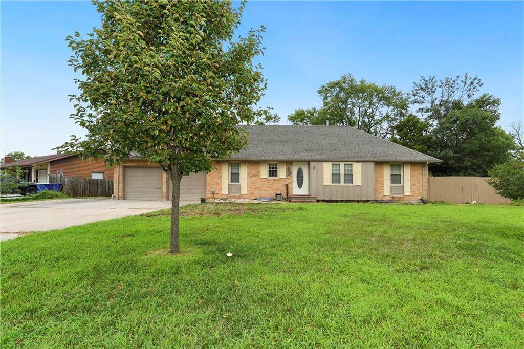 6500 136th Street - Photo 1