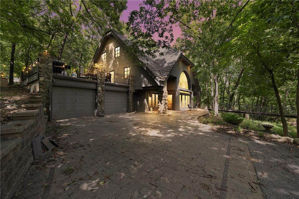 928 Cedar Creek Lane - Photo 1