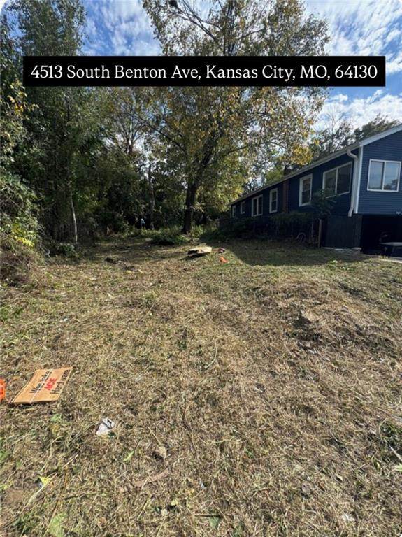 4513 Benton Avenue - Photo 1