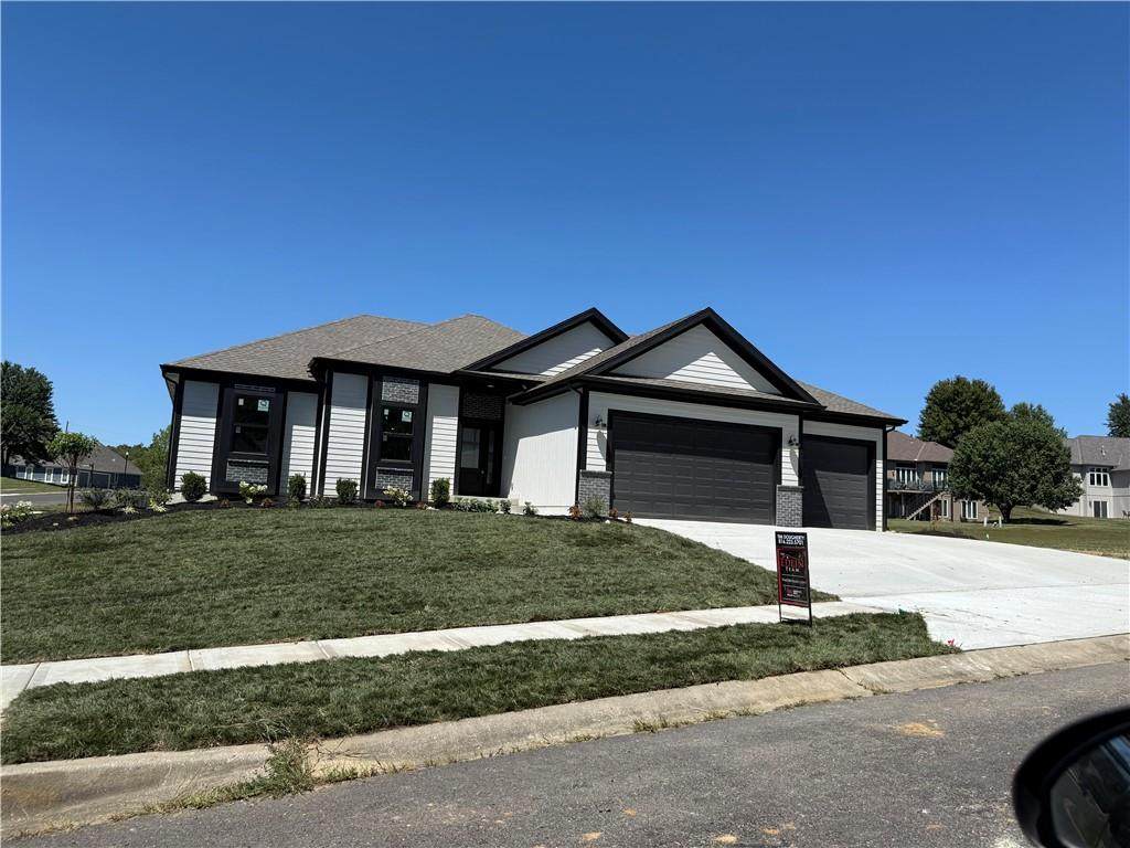 504 Blackhawke Drive - Photo 1