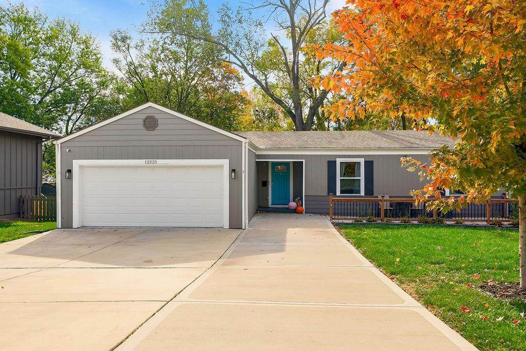 12225 64th Terrace - Photo 1