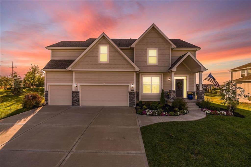 7604 Donnelly Avenue - Photo 1