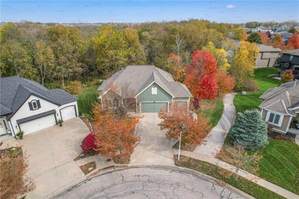 17111 Bradley Drive - Photo 1